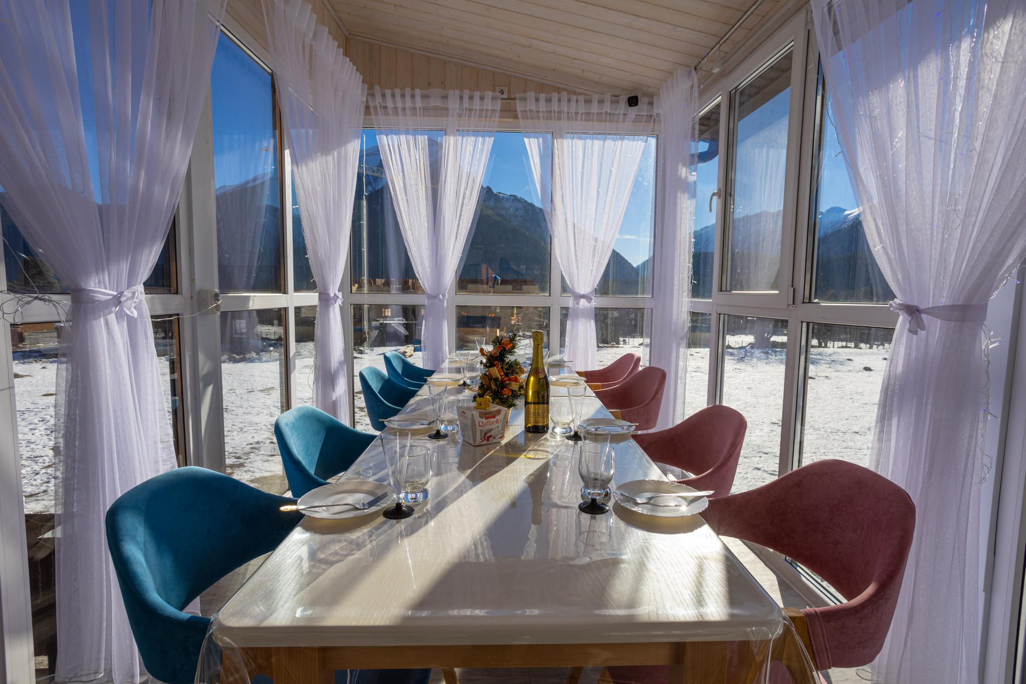 Фото Артхаус