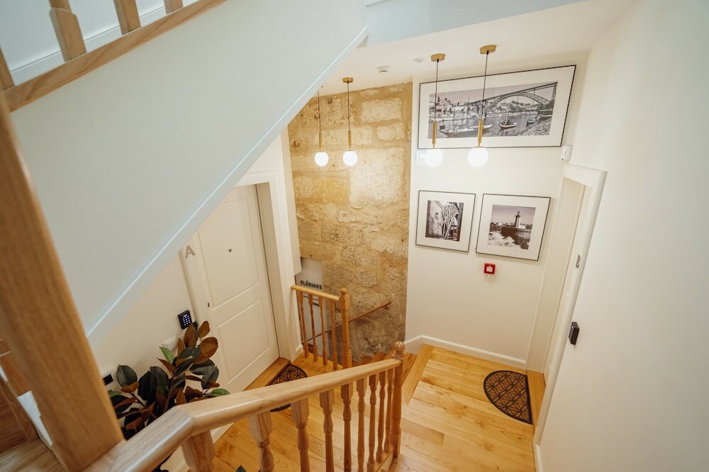 Фото Clérigos Boutique Apartment B by Homing