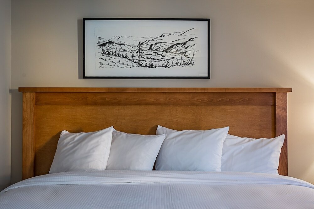 Фото Whistler Peak Lodge