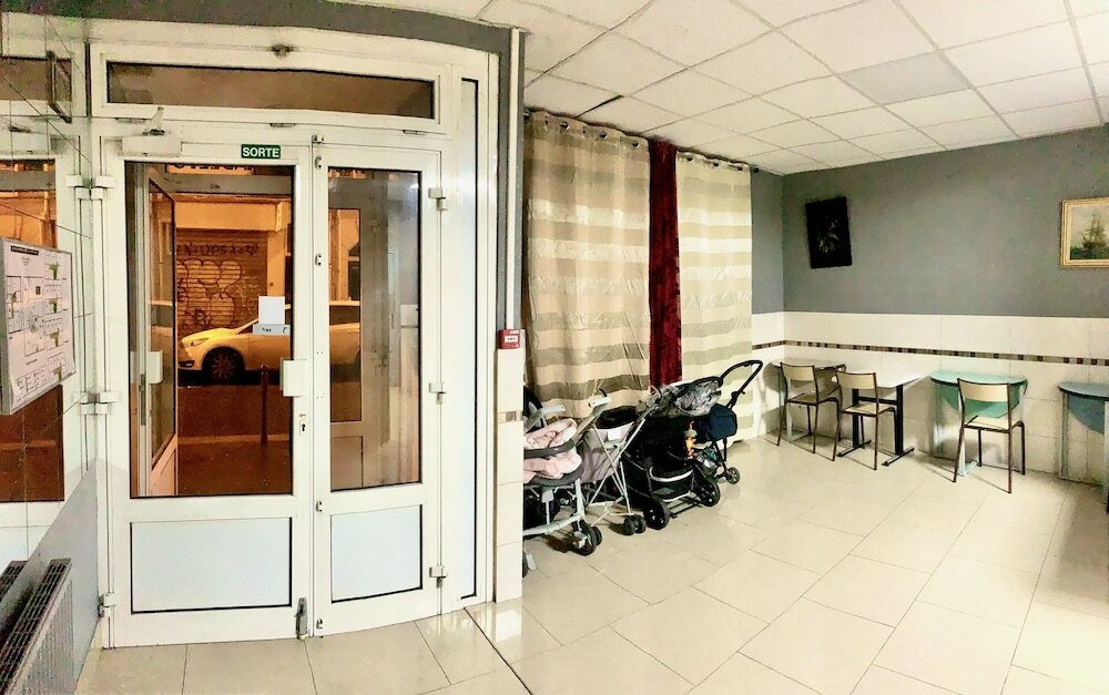 Фото Hotel des Andelys