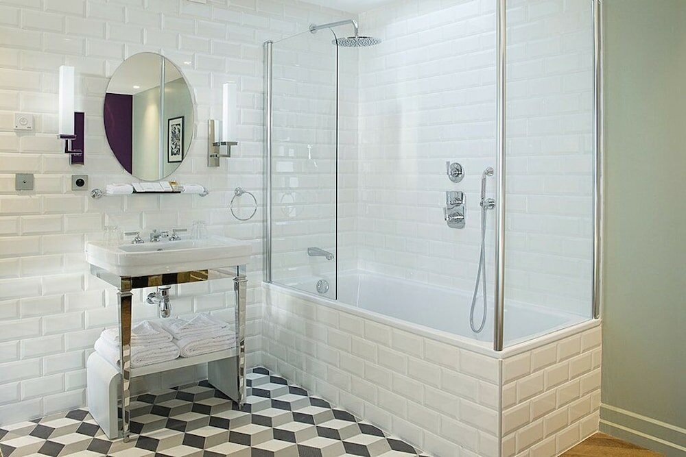 Фото Monsieur Cadet Hôtel & SPA