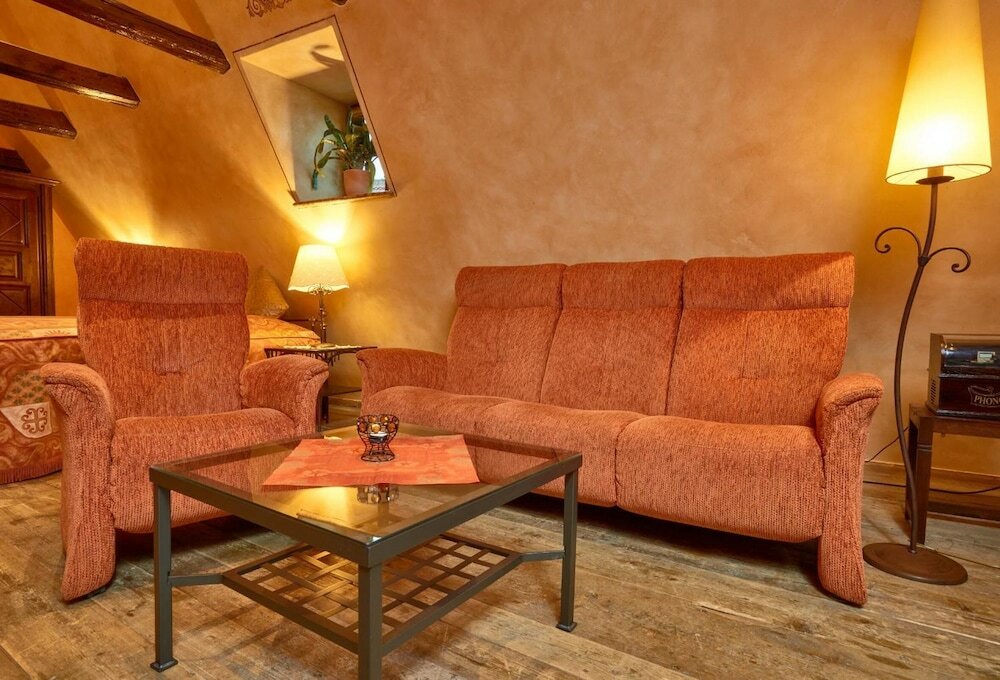 Фото Historik Hotel Gotisches Haus