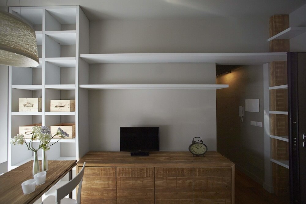 Фото Ferrini Home - Etnea Portrait