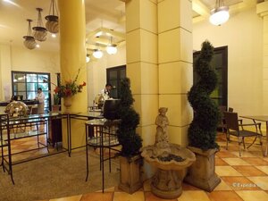 Гостиница Planta Centro Bacolod Hotel & Residences