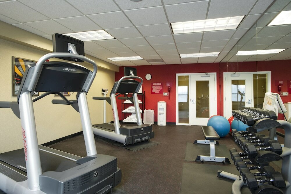 Фото TownePlace Suites Kansas City Overland Park