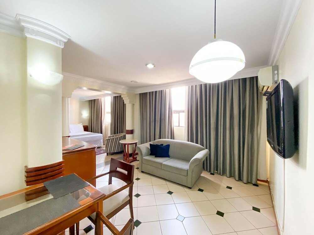 Фото Umuarama Plaza Hotel