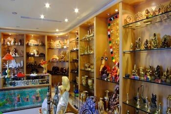 Фото Maurya Rajadhani