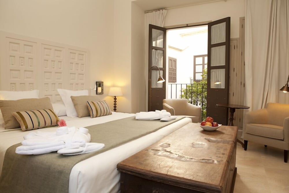 Фото Balcón de Córdoba Hotel