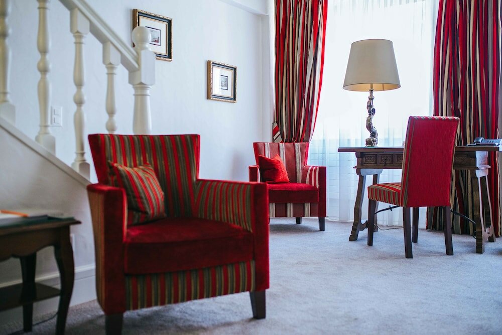 Фото Hôtel de La Cigogne