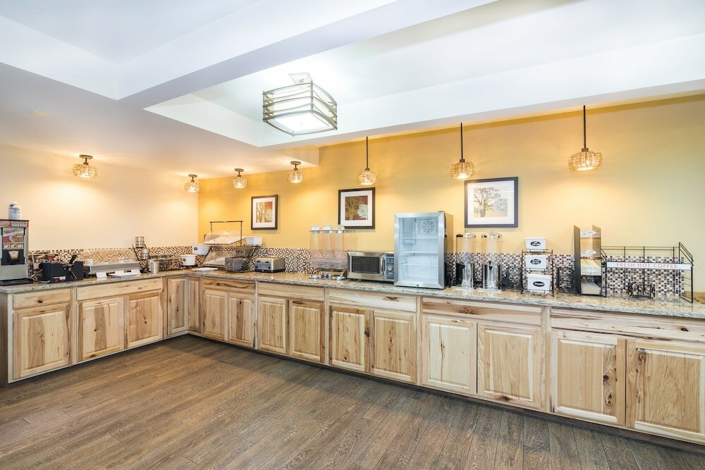 Фото Teton West Motel