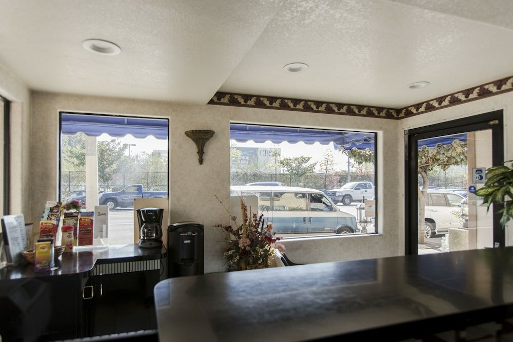 Фото Beverly Inn