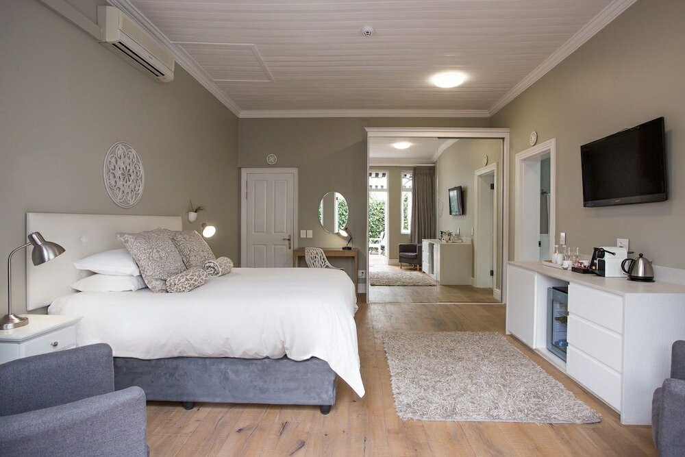 Фото Summerwood Guest House