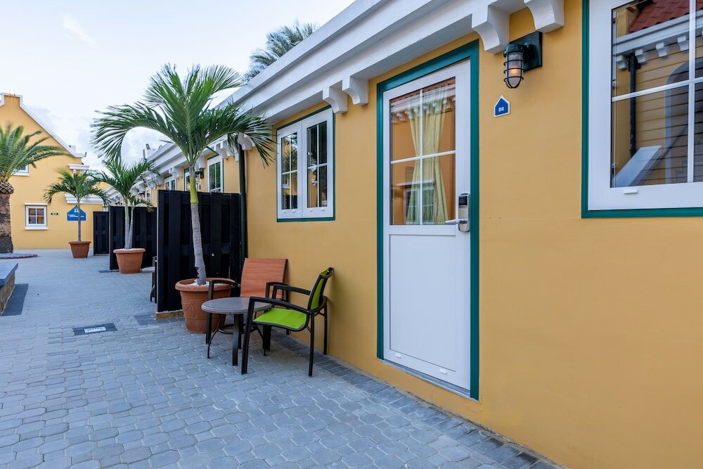 Фото Amsterdam Manor Beach Resort