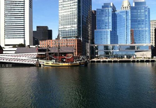 Гостиница Residence Inn by Marriott Boston Downtown/Seaport в Бостоне