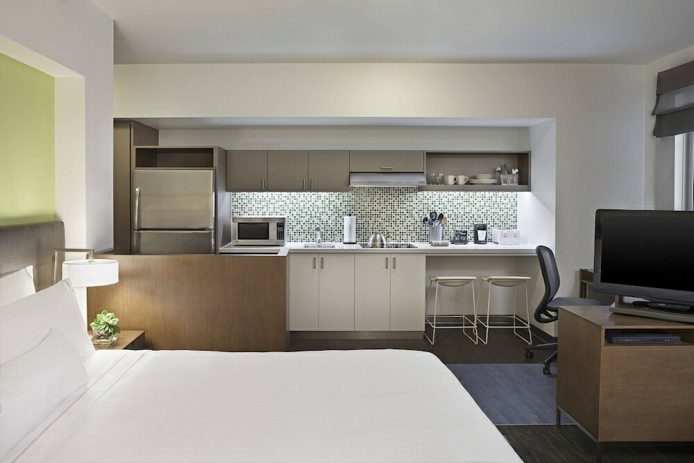 Фото Element Vaughan Southwest