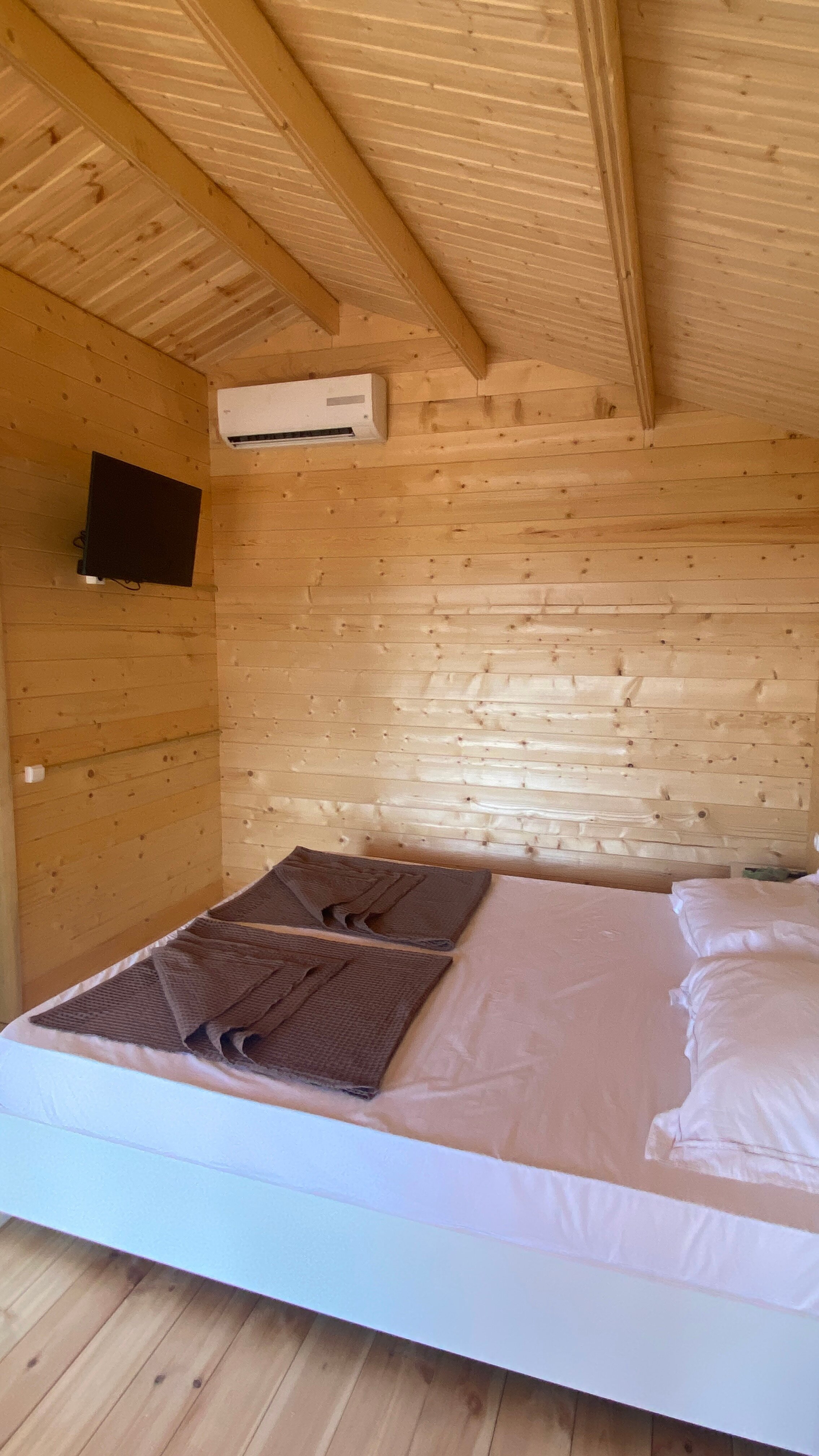 Фото Solomon House