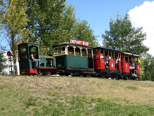 Гостиница Terres de France - Les Hameaux des Lacs в Альби