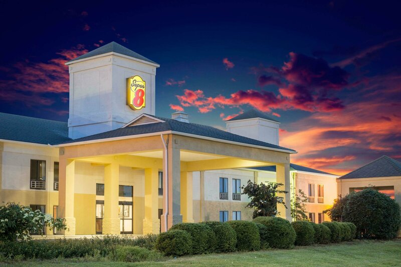Гостиница Super 8 by Wyndham Clemmons/Winston-Salem Area I-40