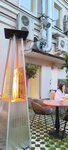 Wine puppets (Karla Marksa Street, 58/12) ، مطعم