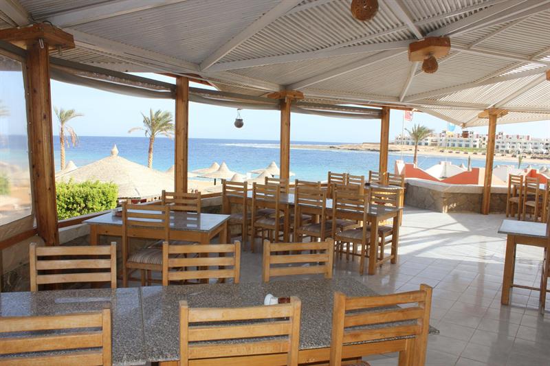 Фото Coral Garden Beach Resort