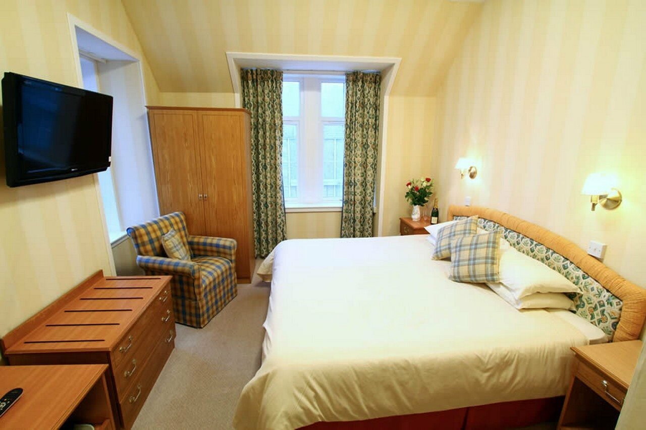 Фото Castletown Hotel
