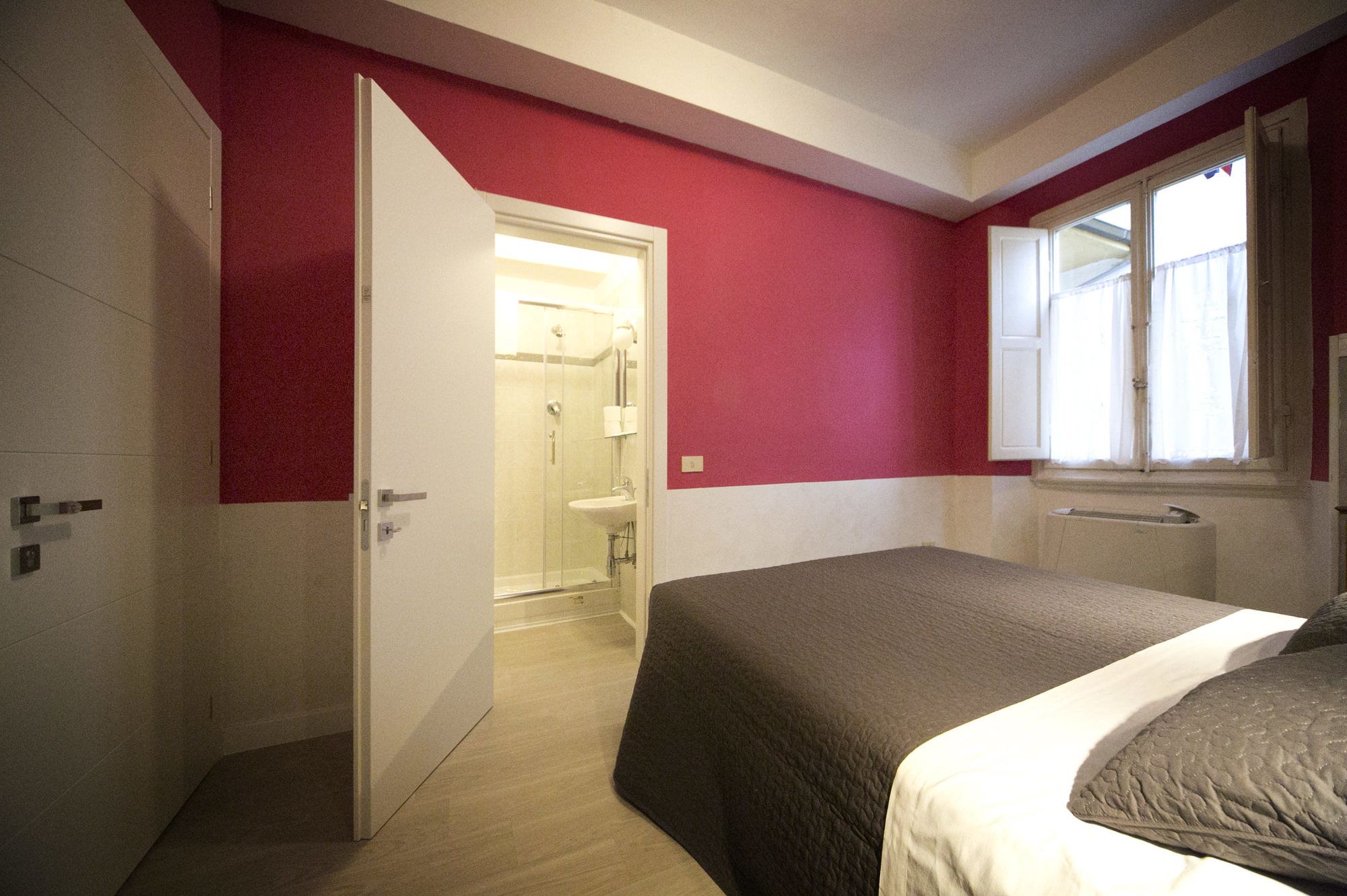 Фото Hotel Nella