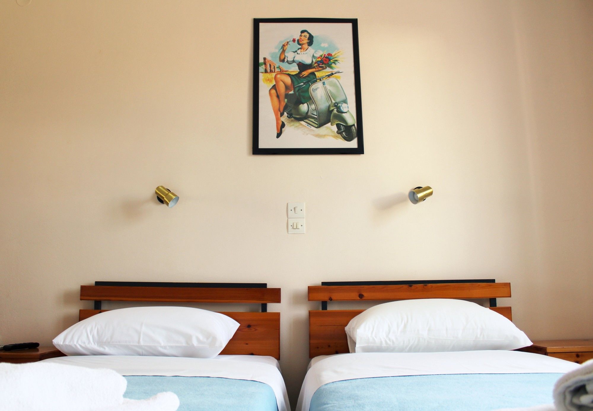 Фото Aegina Hotel