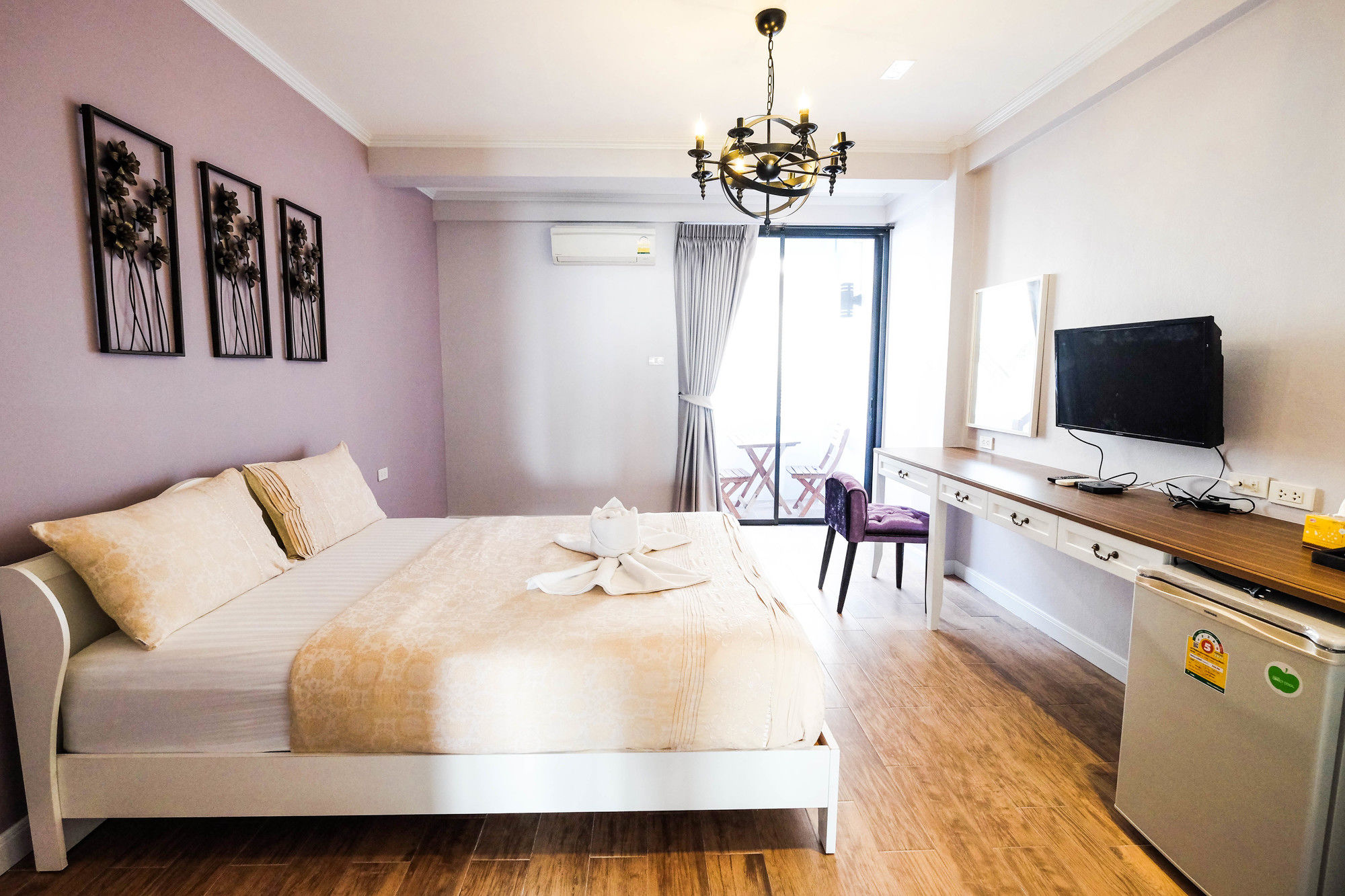 Фото Sea Sand Trees