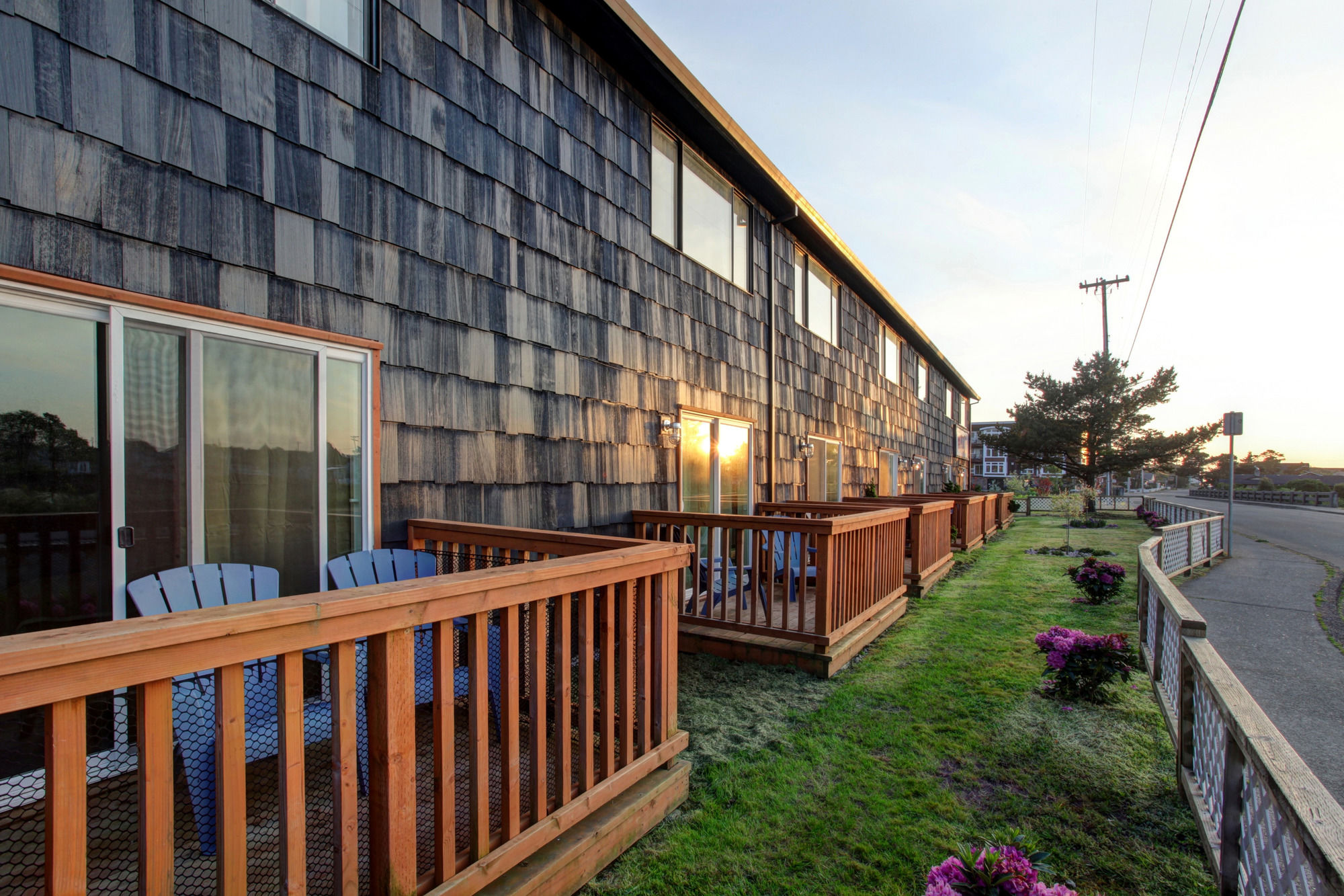 Фото Coast River Inn by Oyo Seaside