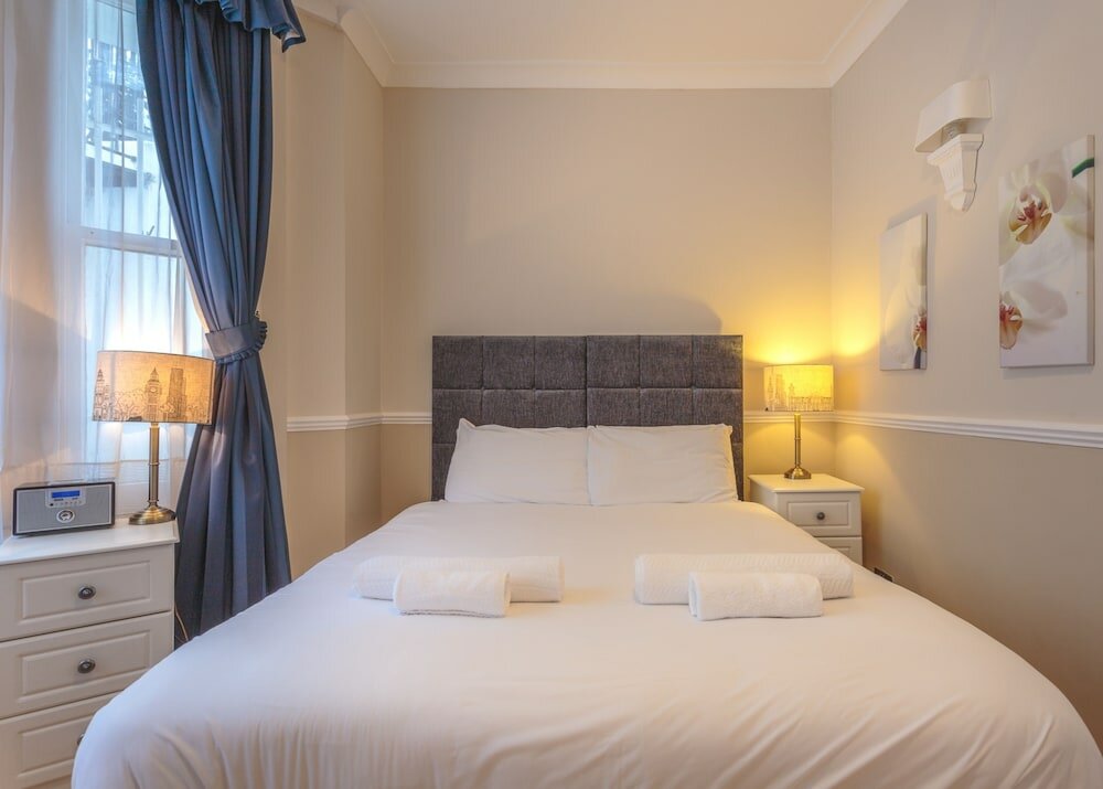 Фото Castletown House Apartments