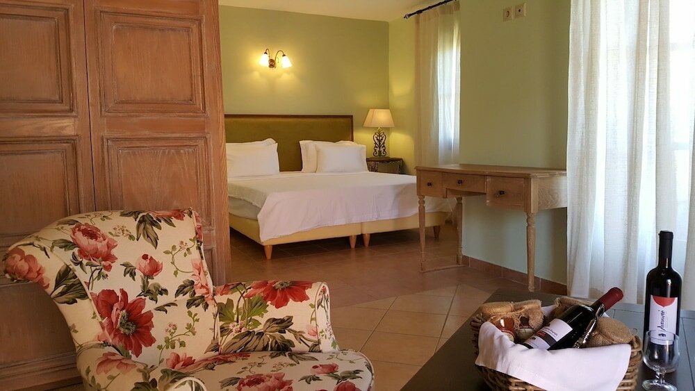 Фото Liotrivi Historical Mansion & Boutique Hotel