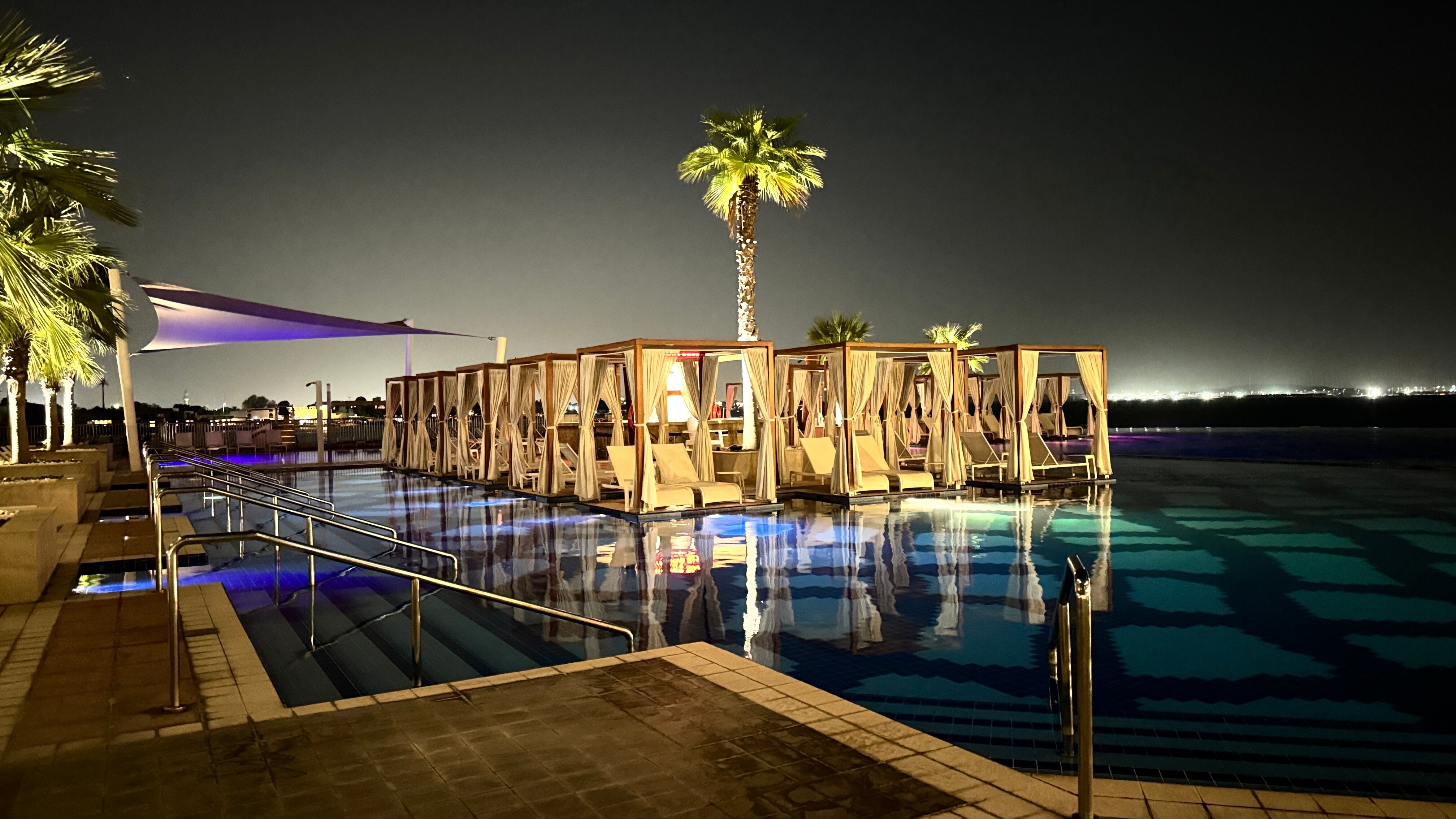 Фото Royal M Hotel By Gewan Abu Dhabi