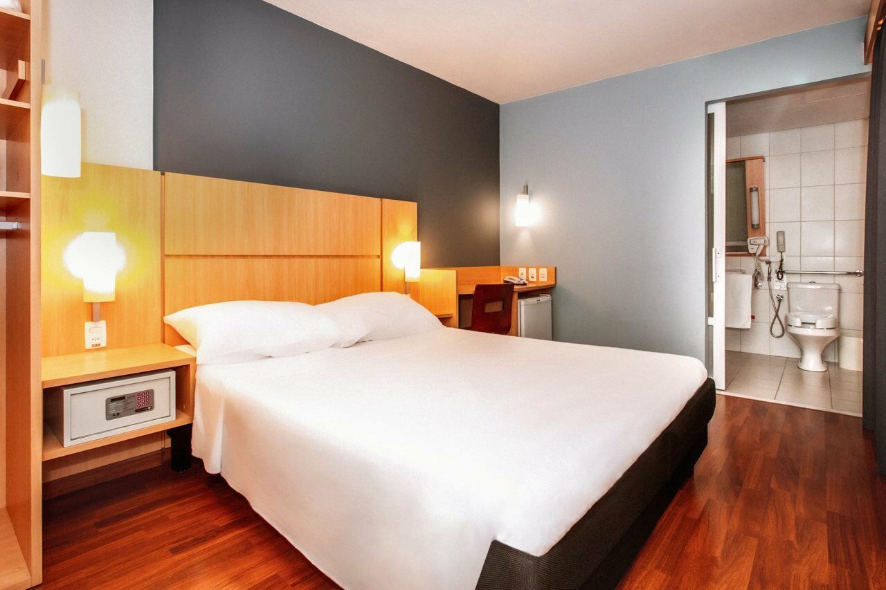 Фото Ibis Belo Horizonte Savassi