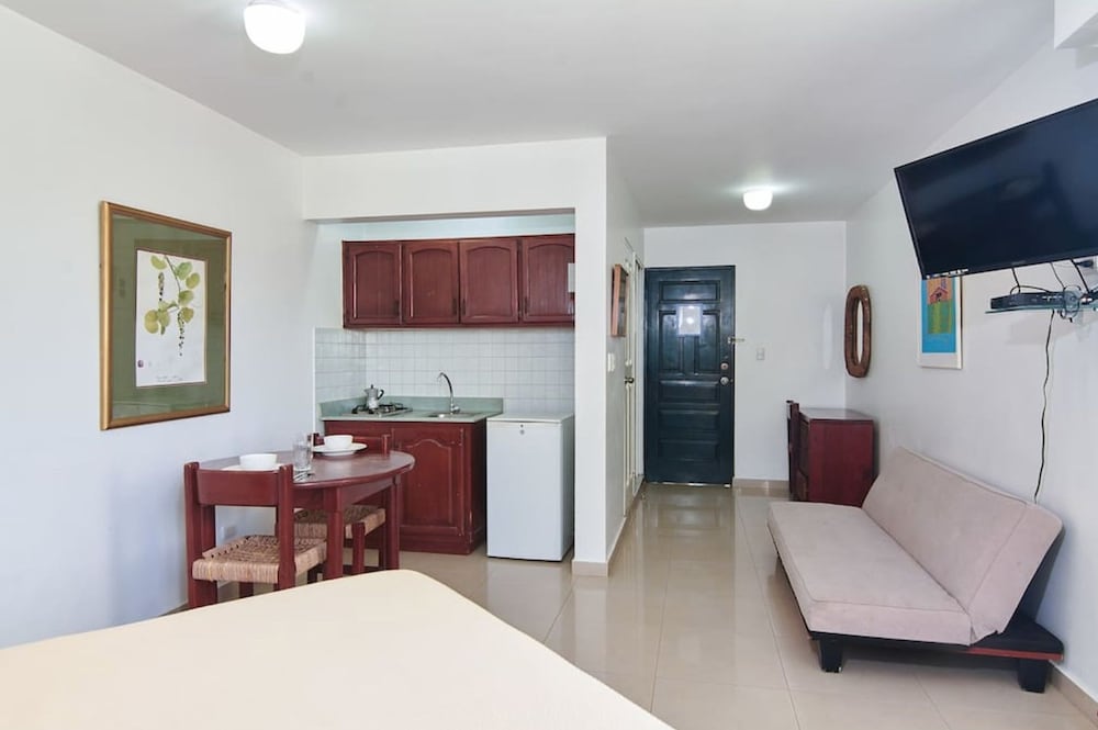 Фото Aparta Hotel Plaza del Sol