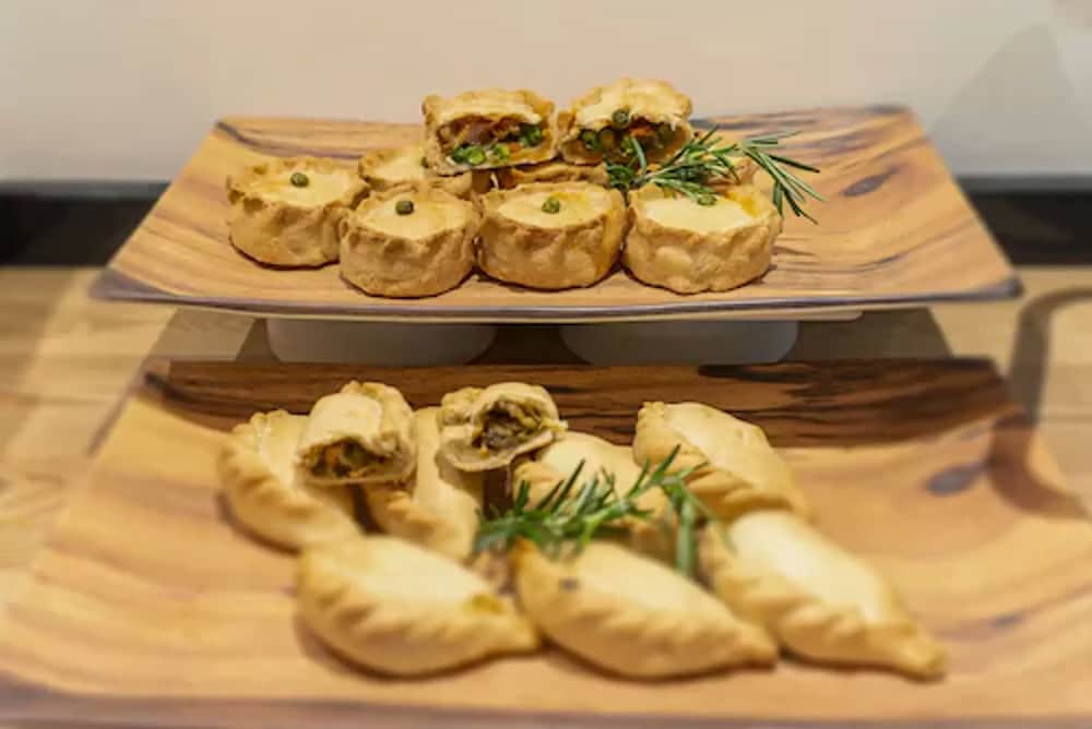 Фото Hotel The Sky – Adults Only