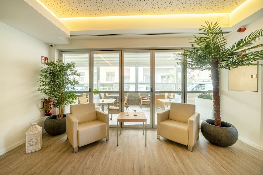 Фото Hotel The Sky – Adults Only