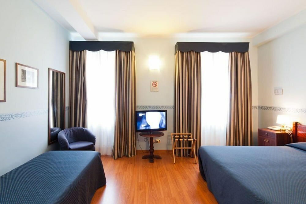 Фото Hotel Terminus & Plaza