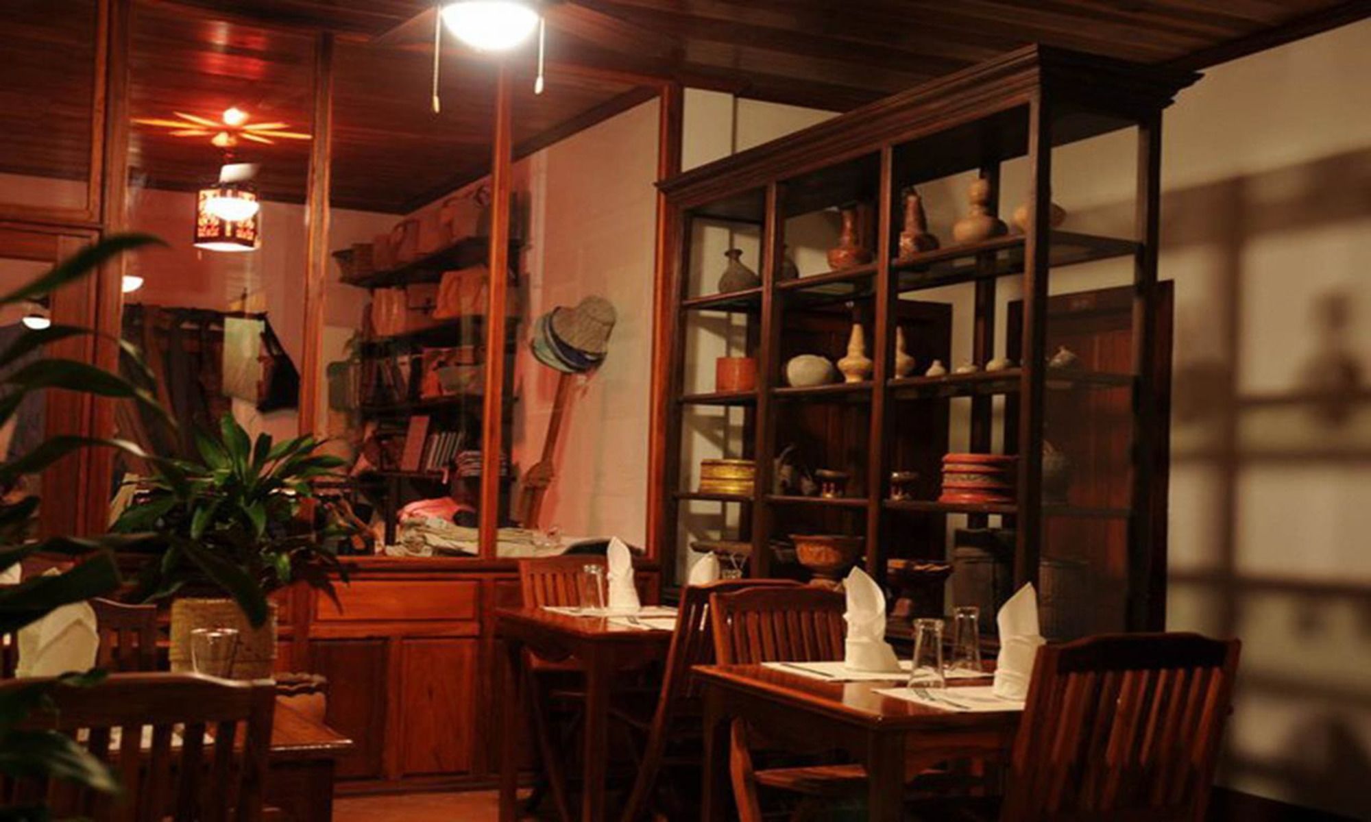 Фото Pangkham Lodge Hotel