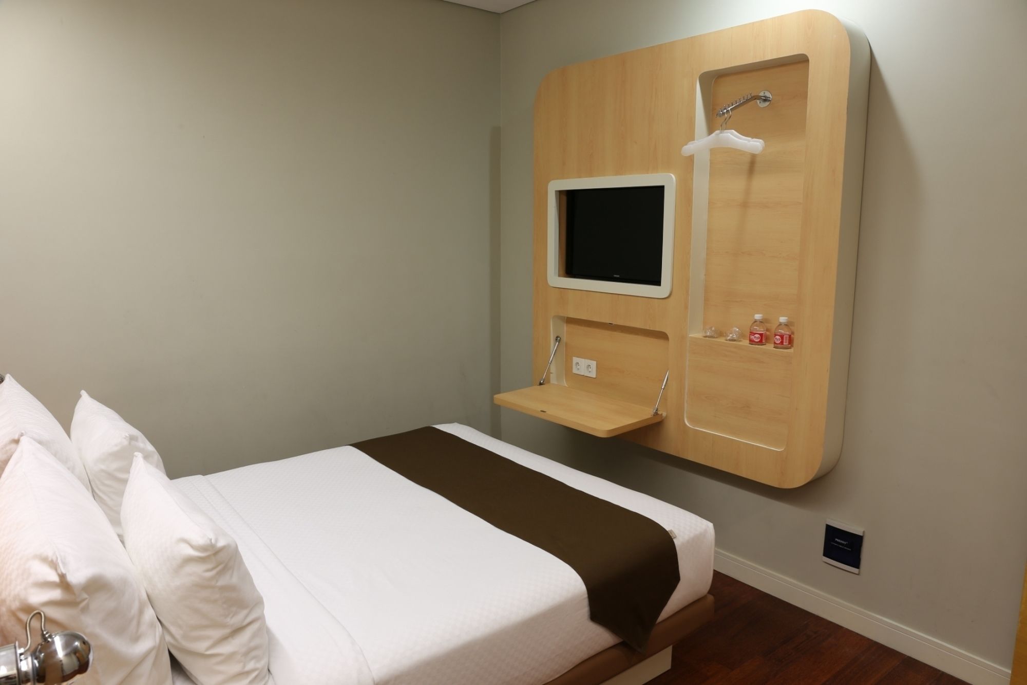 Фото Citihub Hotel @Pecindilan, Surabaya