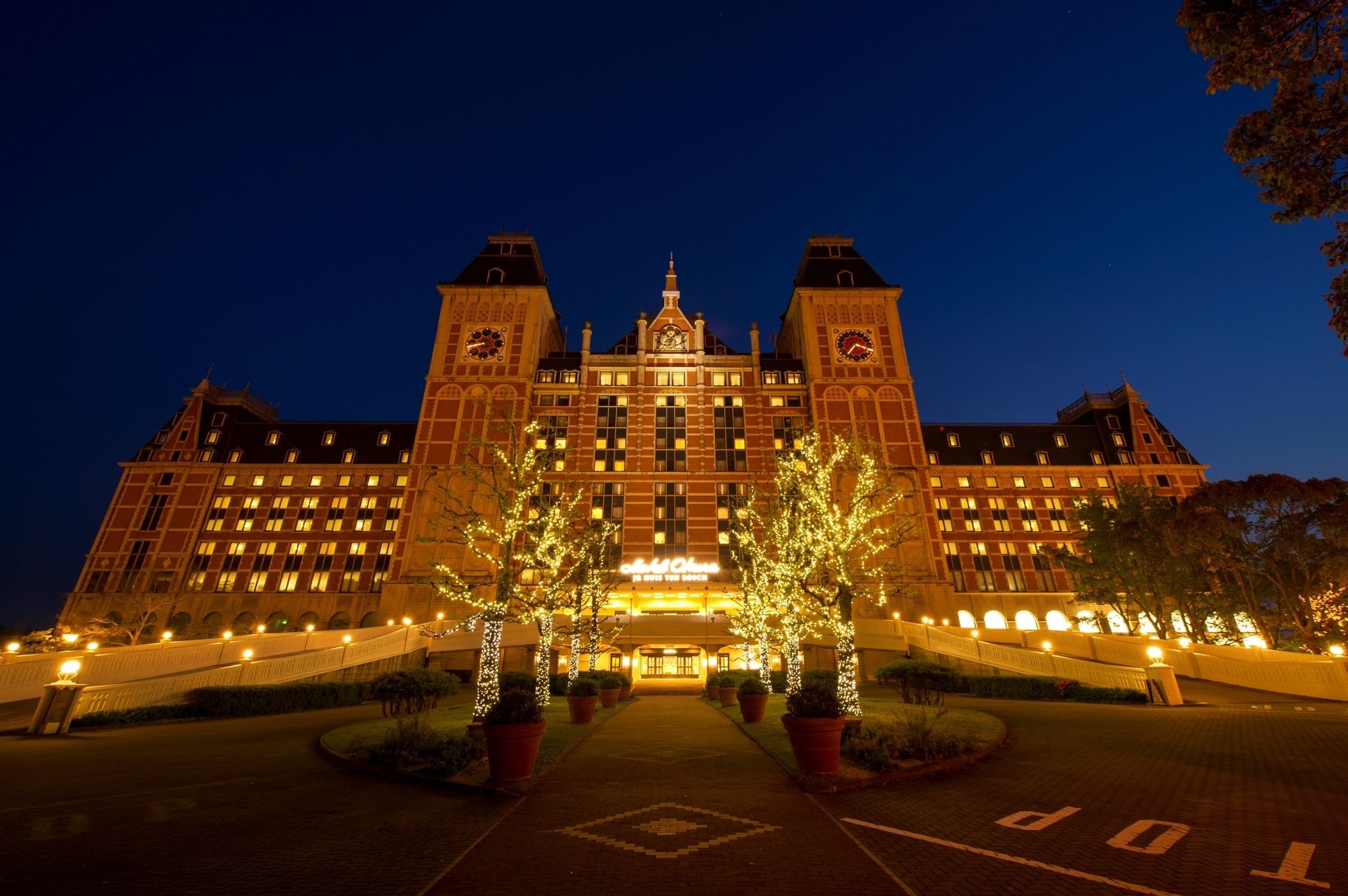 Фото Hotel Okura Jr Huis Ten Bosch