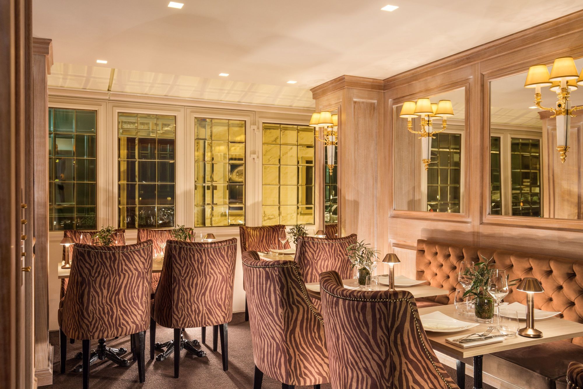 Фото Hotel Splendide Royal Paris - Relais & Chateaux