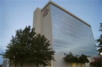 Фото Crowne Plaza Tulsa - Southern Hills