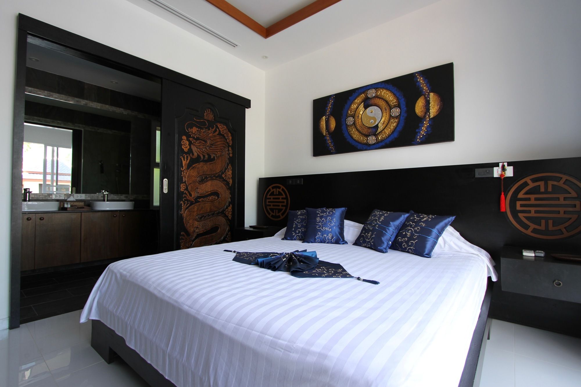 Фото Blue Dream Villa