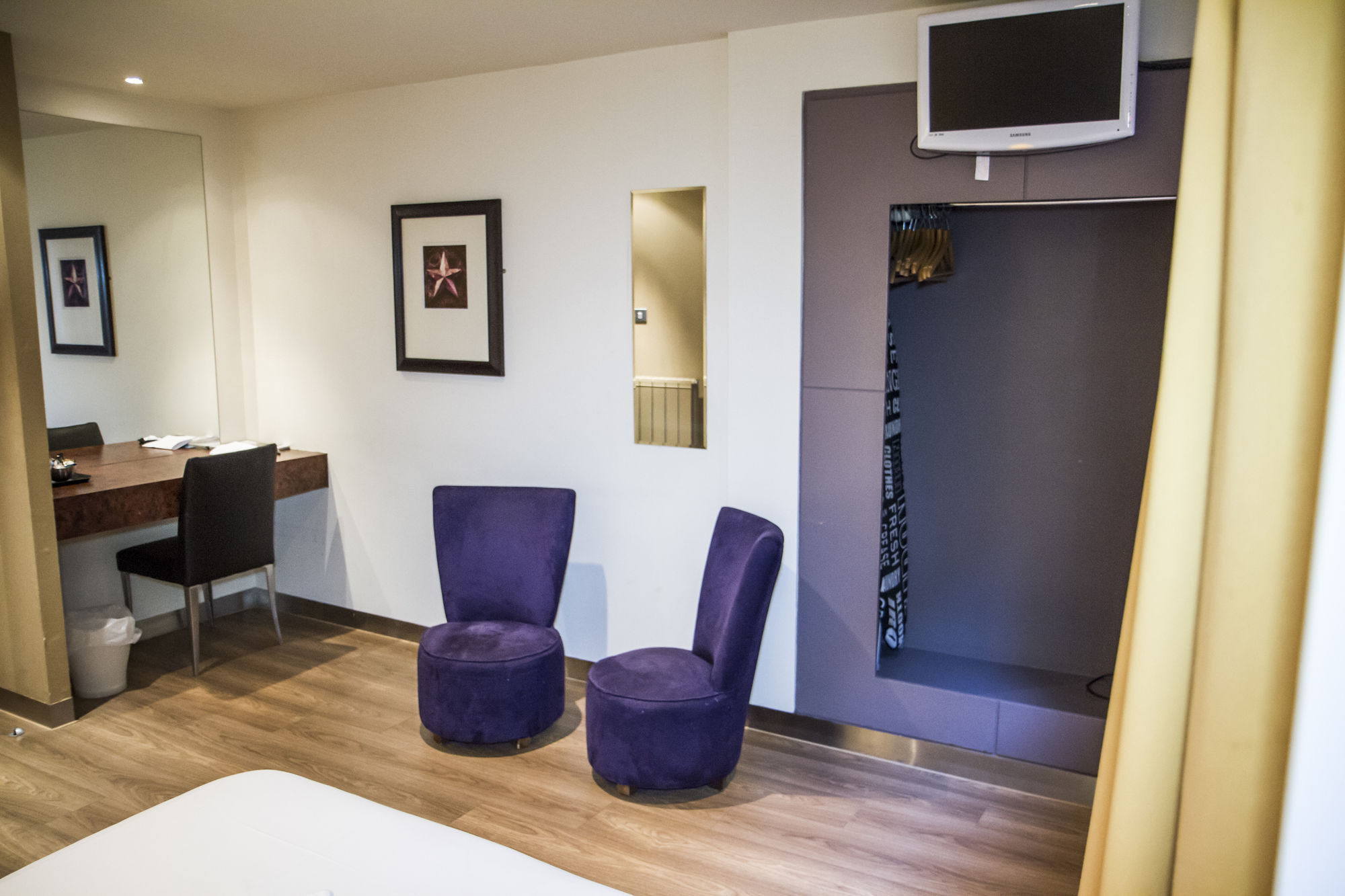 Фото Brunswick Merchant City Hotel