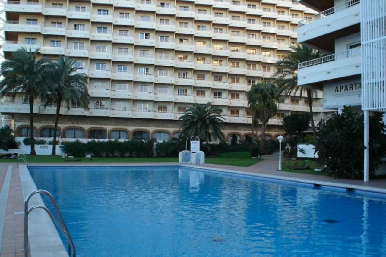 Фото Hotel Apartamentos Bajondillo