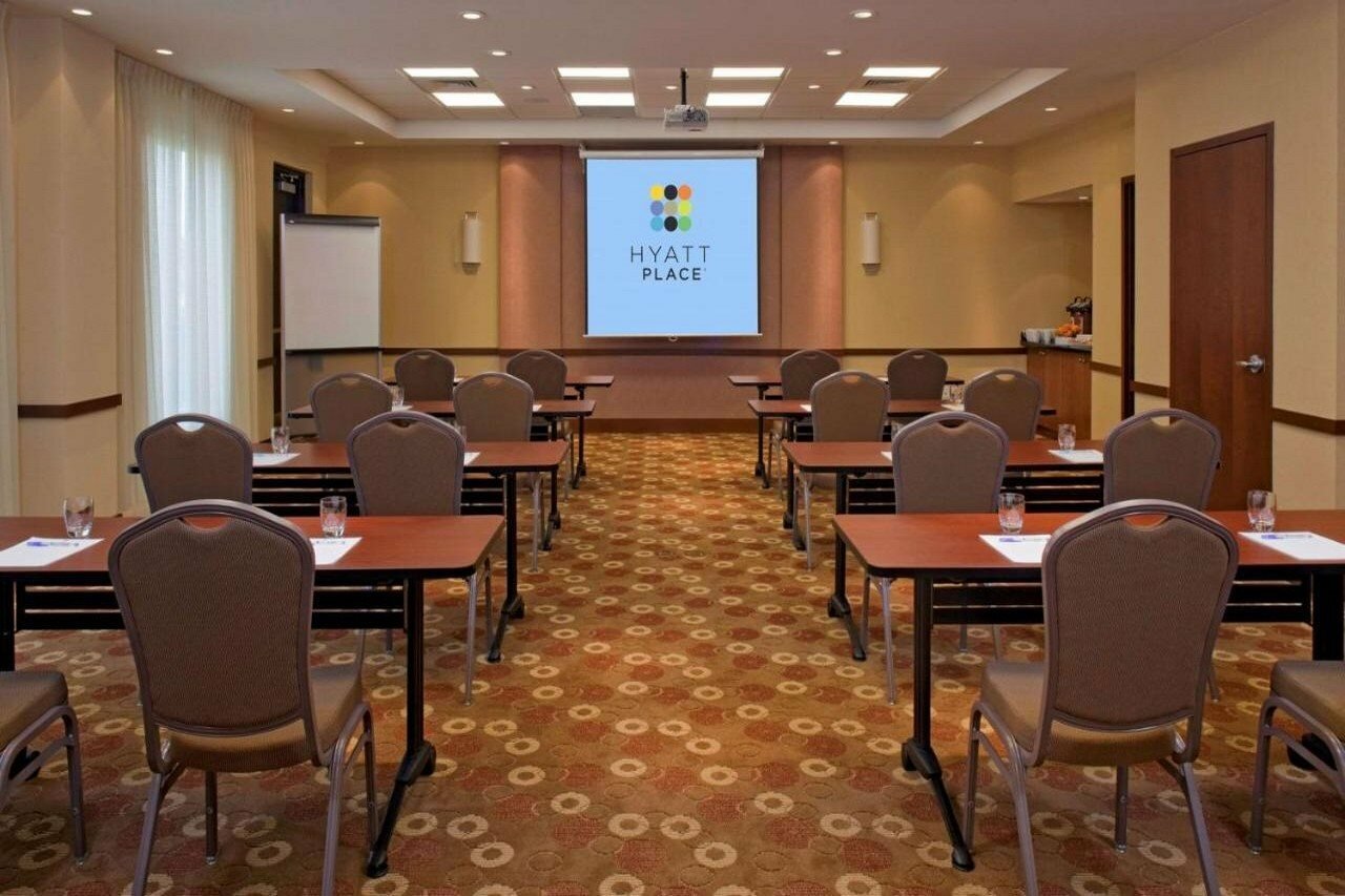 Фото Hyatt Place Chantilly Dulles Airport-South