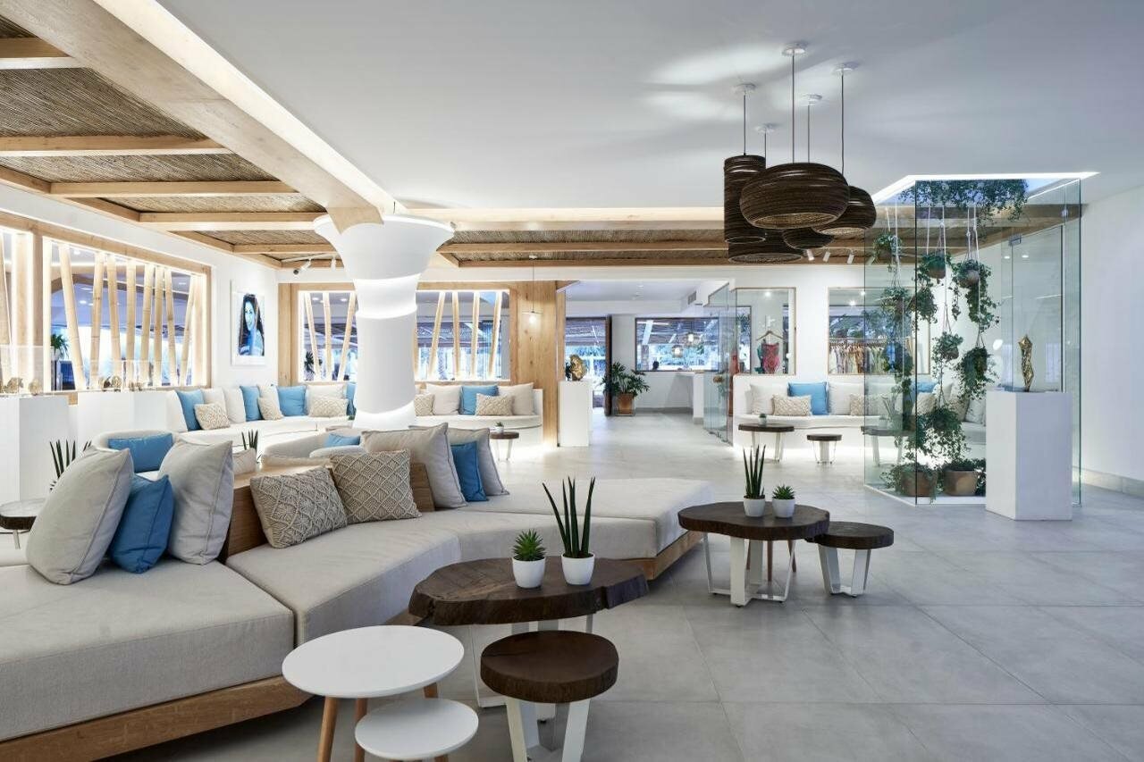 Фото Nikki Beach Resort & SPA Santorini