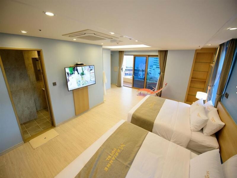 Фото Marianne Hotel