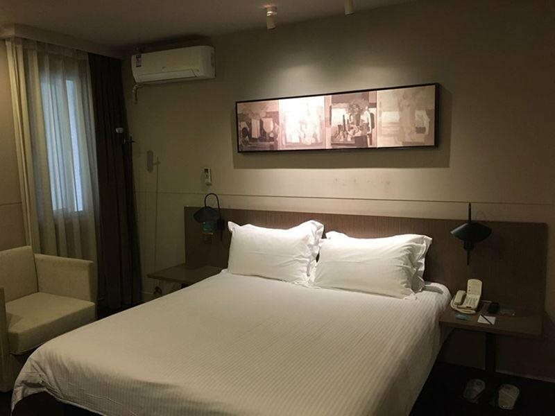 Фото Jinjiang Inn Select Shanghai Zhangjiang High Tech Park Branch