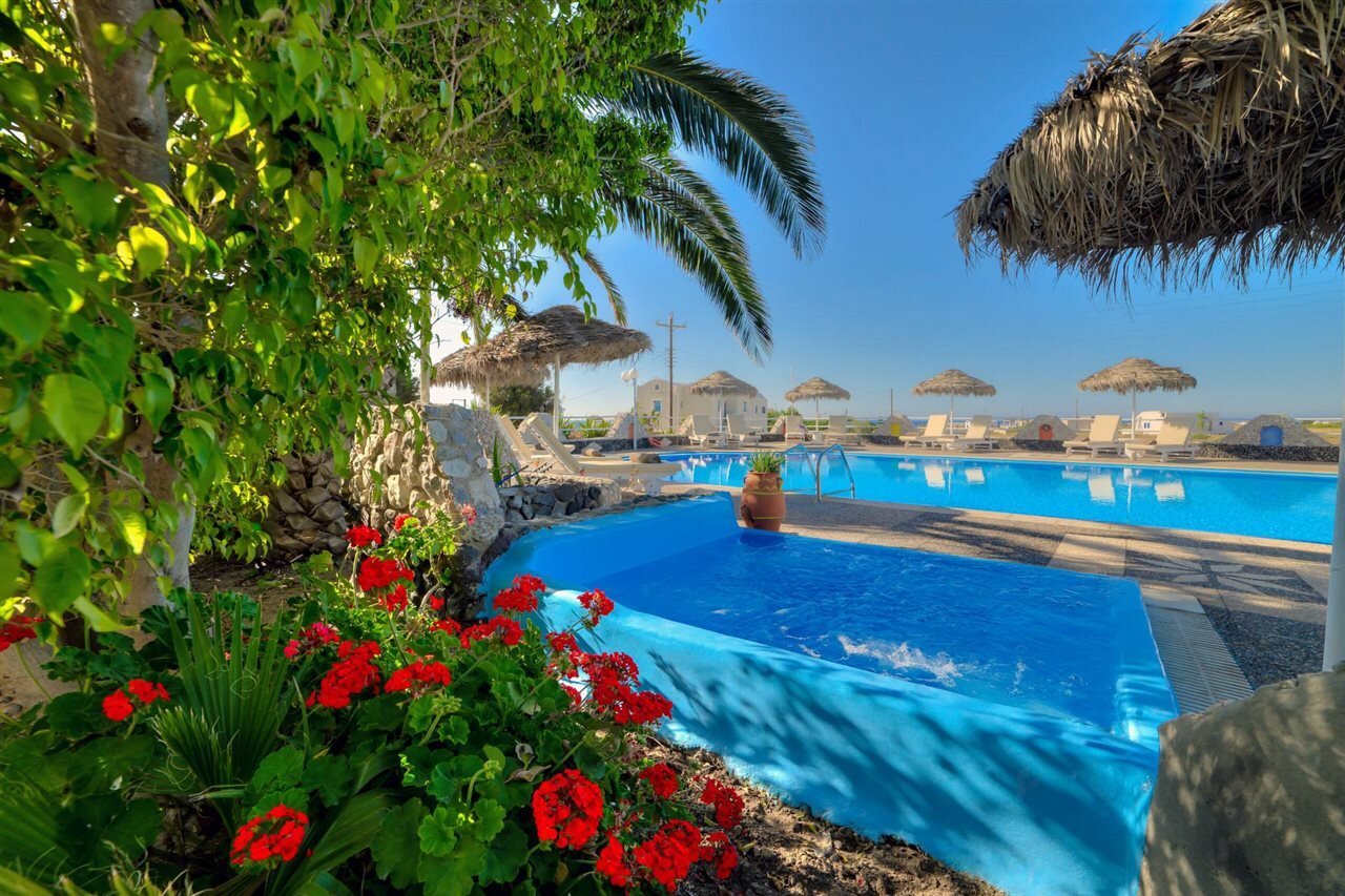 Фото Pantheon Hotel